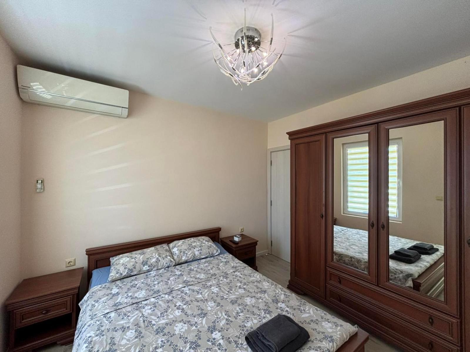 Grand Apartment Bogoridi - Top Center Near To Sea And Sea Garden Burgas Ngoại thất bức ảnh